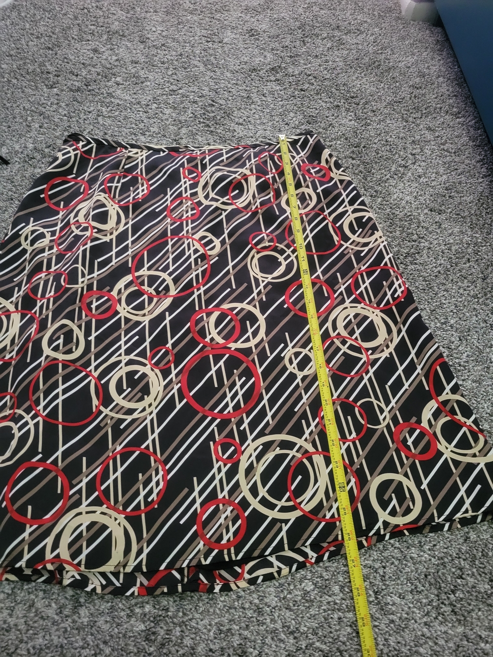 Classic Geometric Print Maxi Skirt - Black with Red & Cream Circles - Picture 7 of 11
